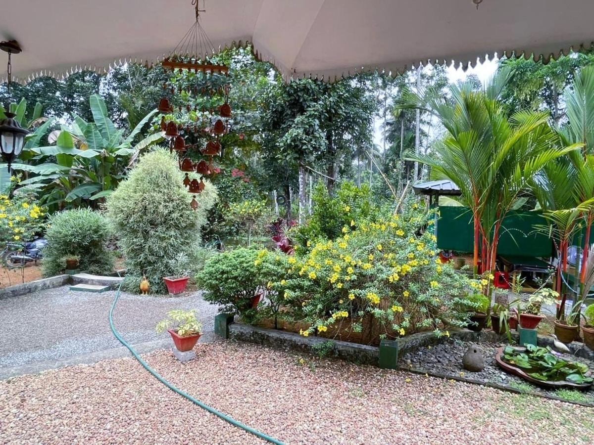 Kuttickattil Gardens Homestay Kottajam Kültér fotó